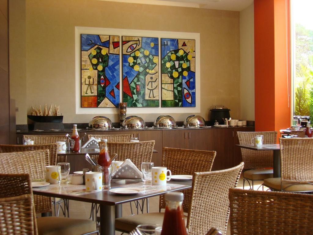 Lemon Tree Hotel Ченай Екстериор снимка