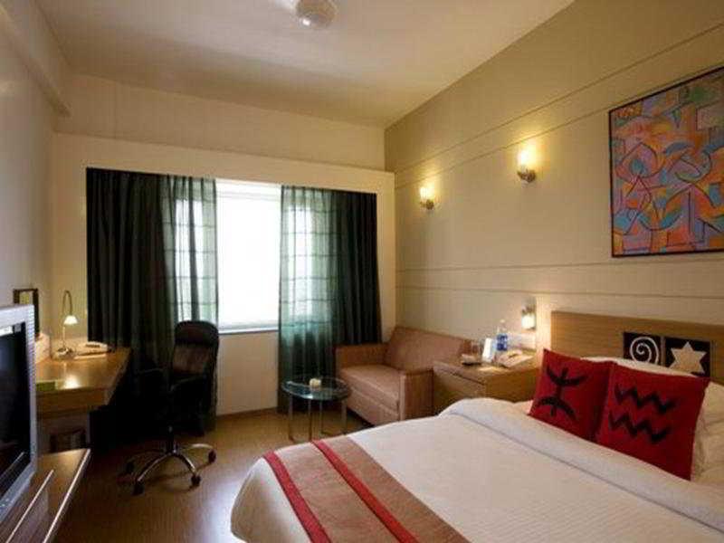 Lemon Tree Hotel Ченай Екстериор снимка