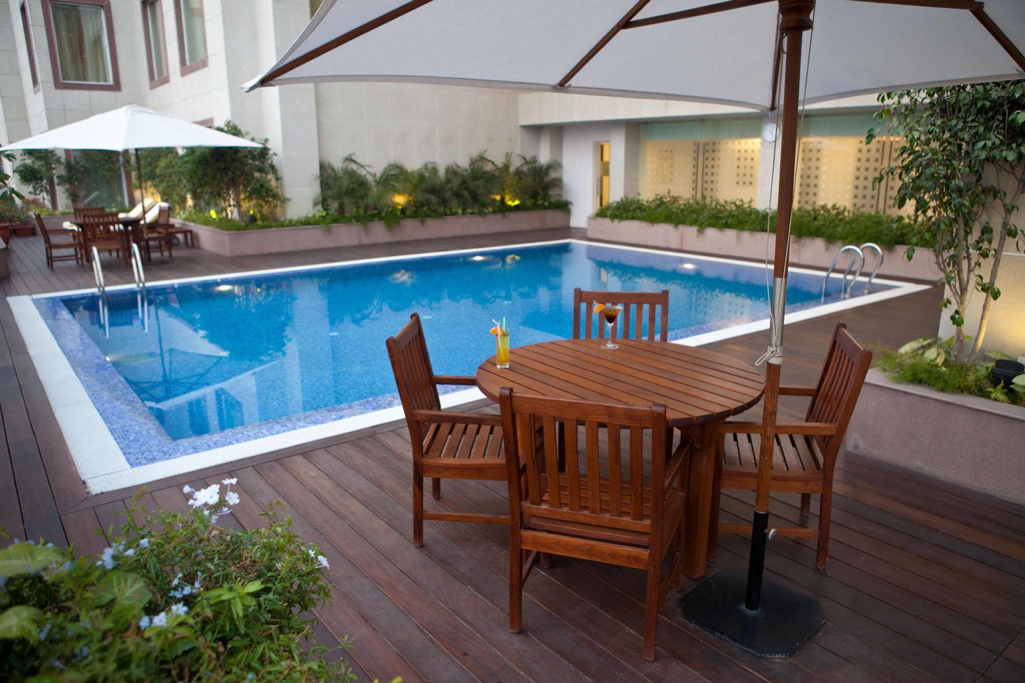 Lemon Tree Hotel Ченай Екстериор снимка