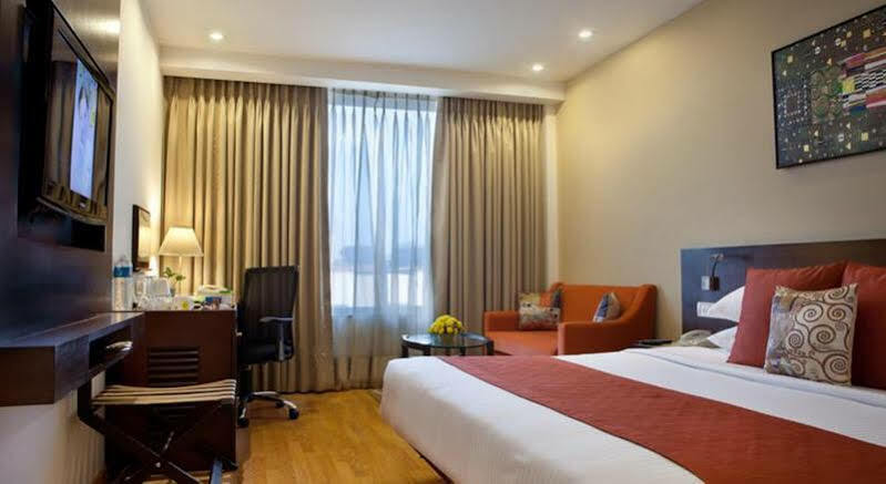 Lemon Tree Hotel Ченай Екстериор снимка